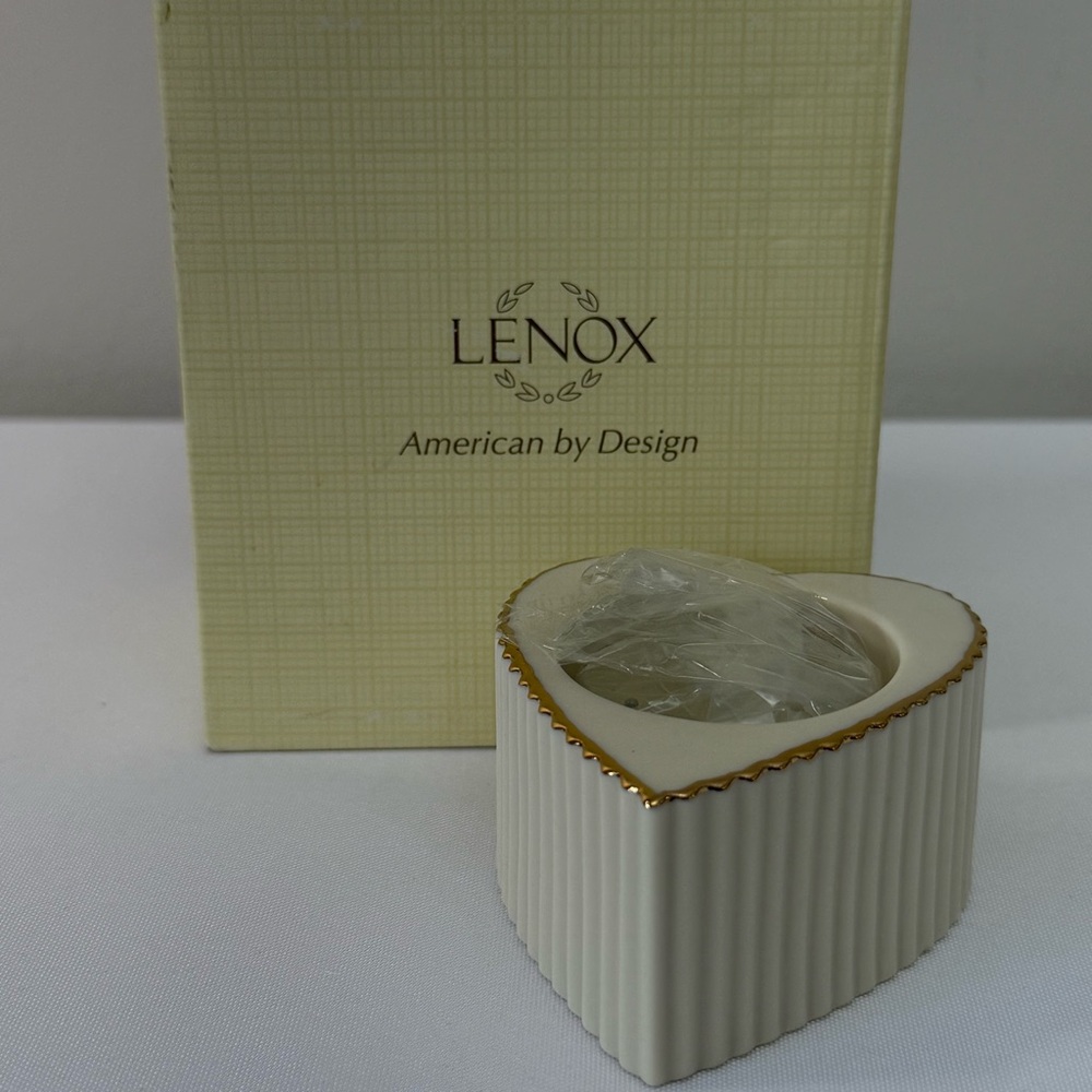 Lenox Heart Votive Candle Holder Gold Trim Porcelain New in Box